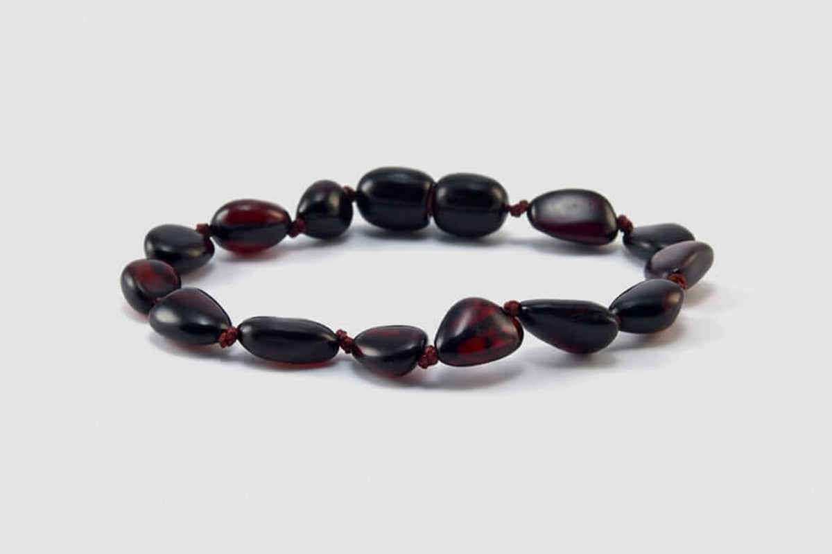 Bracelet d'Ambre pour bébé avec fermoir olivettes cerise noire